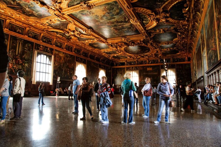 Venice: Walking tour, Doge Palace, & St. Mark's Basilica - Key things I’d circle before you book