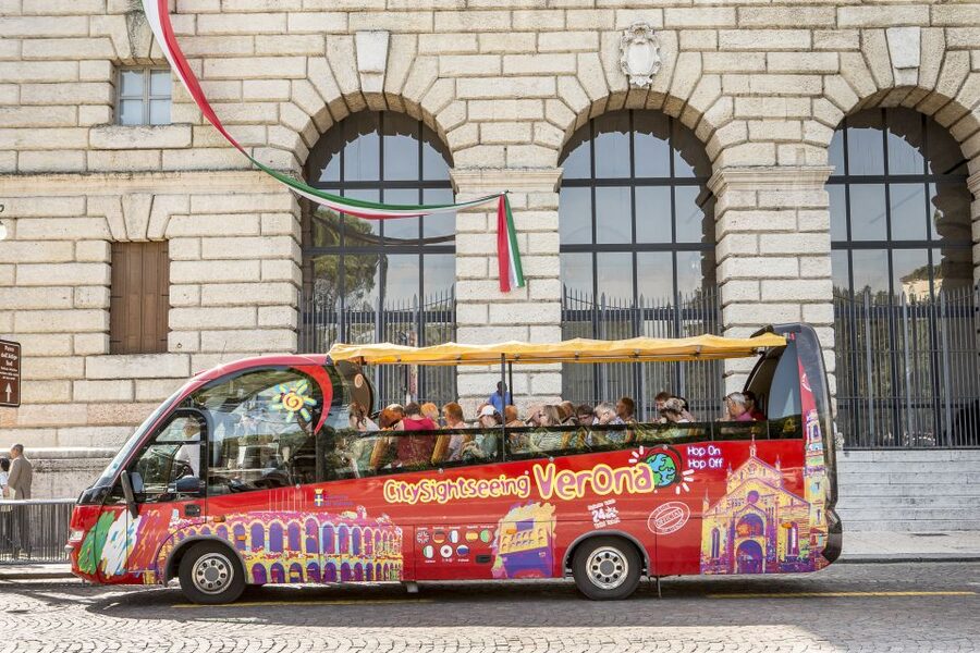 Verona: Hop-on Hop-off Tour 24 or 48-Hour Ticket - Piazza Brà Starts It All, and Getting Around Verona Feels Easy