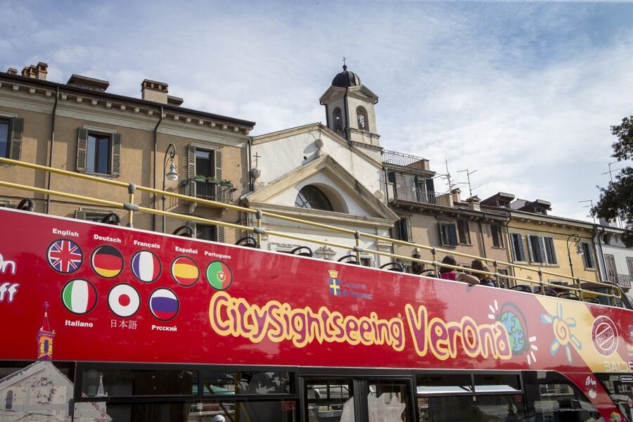 Verona: Hop-on Hop-off Tour 24 or 48-Hour Ticket - FAQ