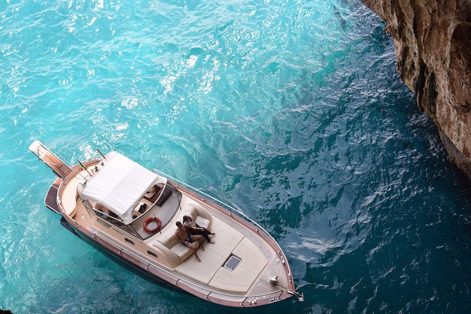 Very Small Group Capri Boat Excursion with Transfer from Positano - Weather and sea conditions: when this day is smooth, and when it fights you