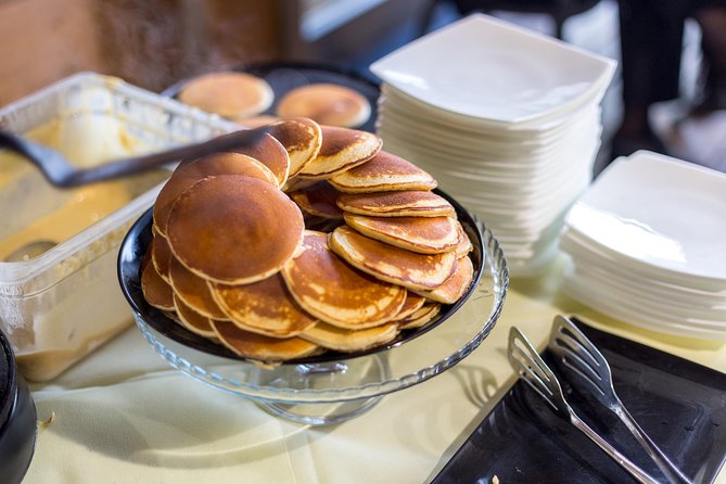VIP Vatican Breakfast and Guided Tour with Sistine Chapel Access - Pace, Listening Tools, and Staying Together