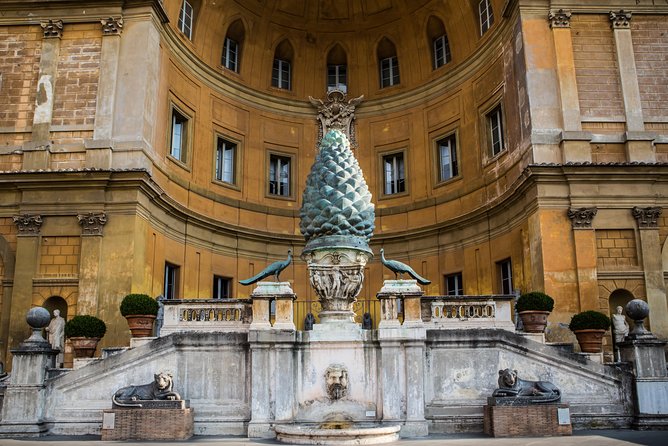 VIP Vatican, Sistine Chapel & St. Peter's Basilica Guided Tour - Sistine Chapel: 15 minutes to look up and understand