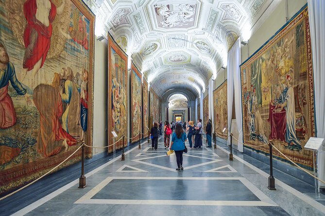 VIP Vatican, Sistine Chapel & St. Peter's Basilica Guided Tour - Vatican Museums in 1 hour 45 minutes: what you actually see